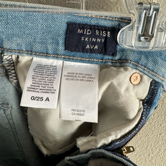 Lucky Brand mid-rise, skinny Ava Jeans, size 0 - Picture 4 of 7